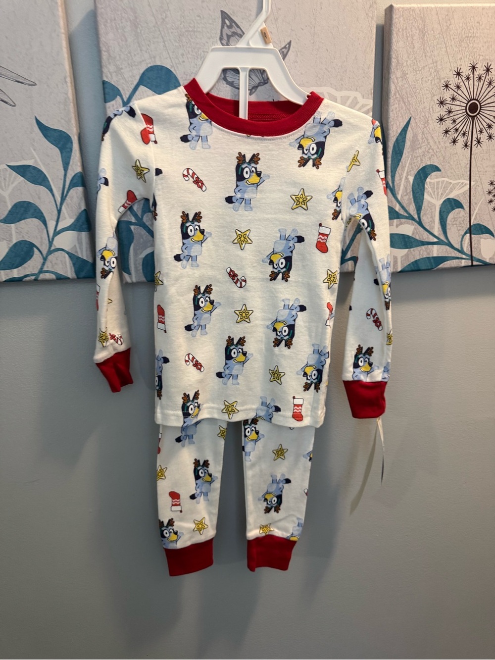 Carter's Christmas White Kids Pajama 2pc Set Bluey Size 2T NWT